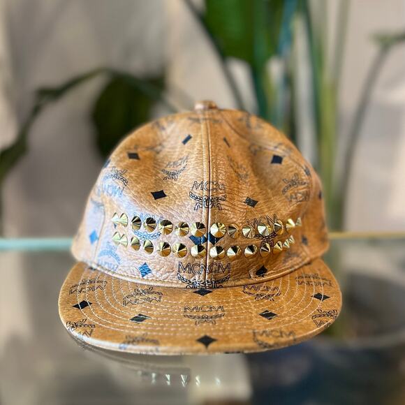 MCM Visetos Monogram Canvas Cap SZM